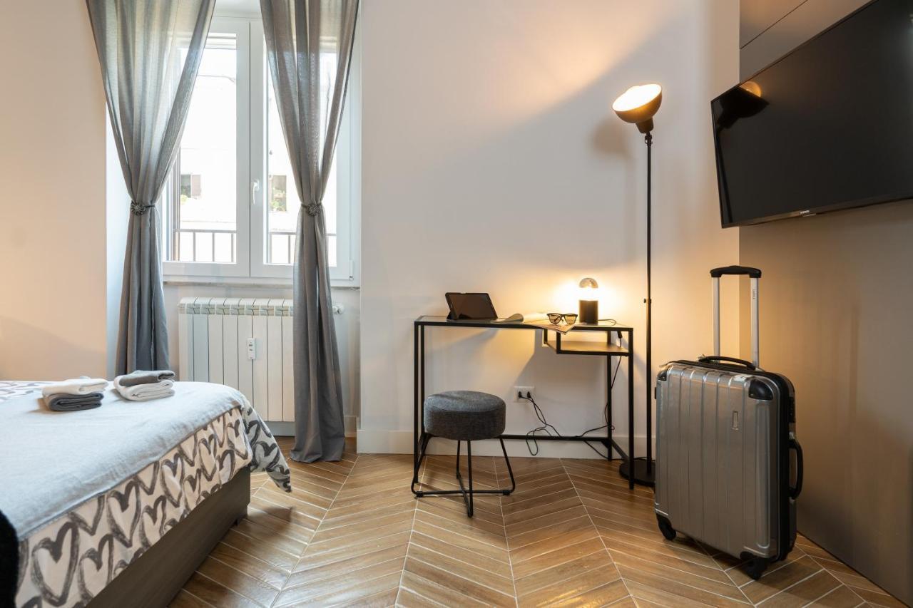 Colosseo Luxe Apartment In The Center Of Rzym Zewnętrze zdjęcie