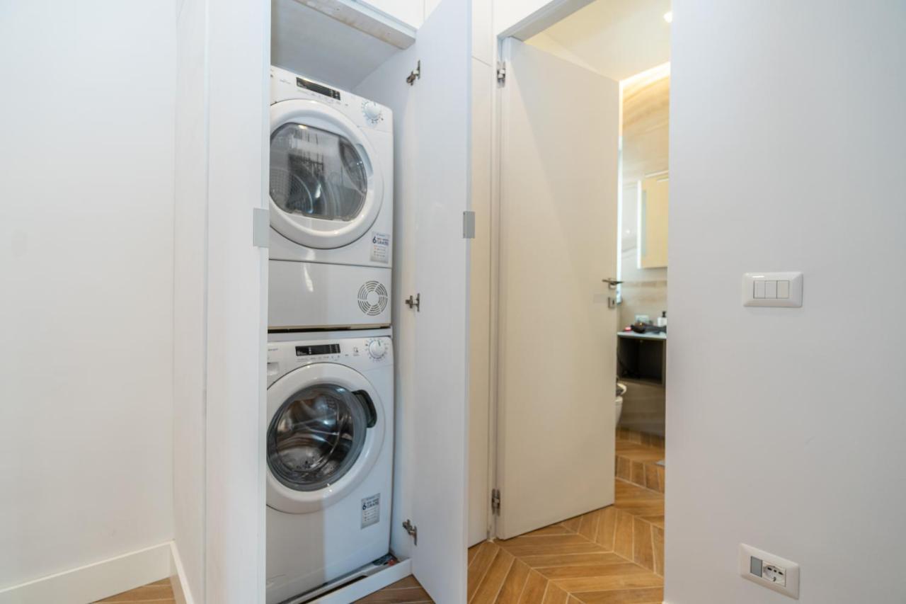 Colosseo Luxe Apartment In The Center Of Rzym Zewnętrze zdjęcie
