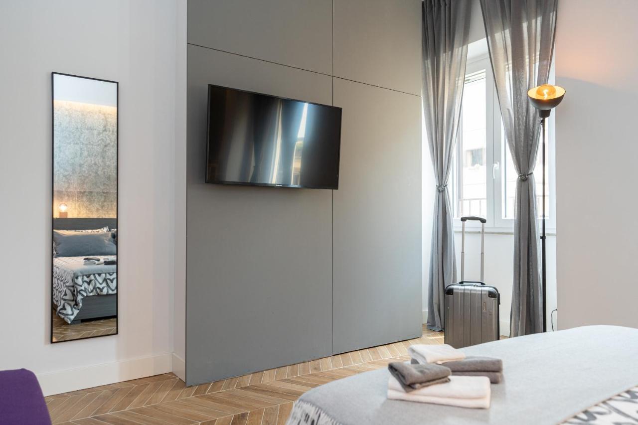 Colosseo Luxe Apartment In The Center Of Rzym Zewnętrze zdjęcie